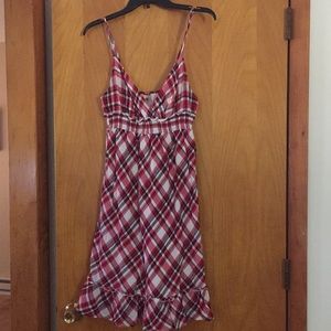 Adorable summer dress!